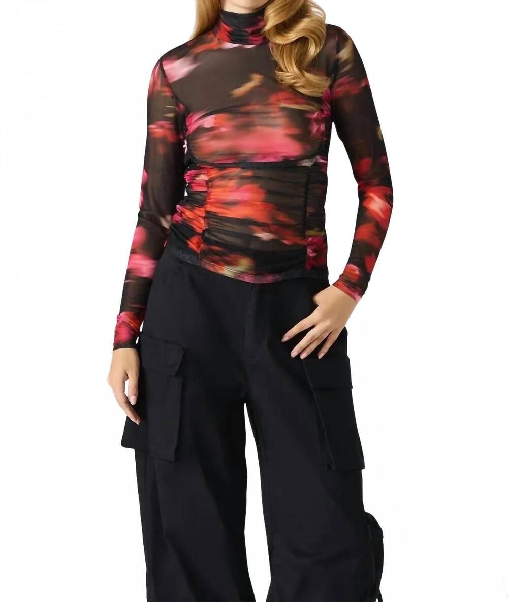 NEW STEVE MADDEN taylore floral blouse in black